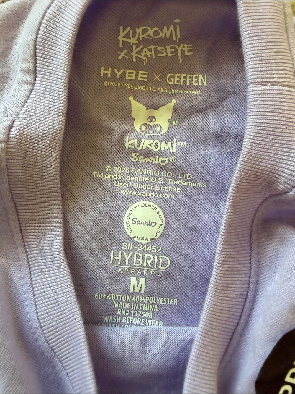 Kuromi x Katseye Youth Shirt (M) - Picture 3 of 3